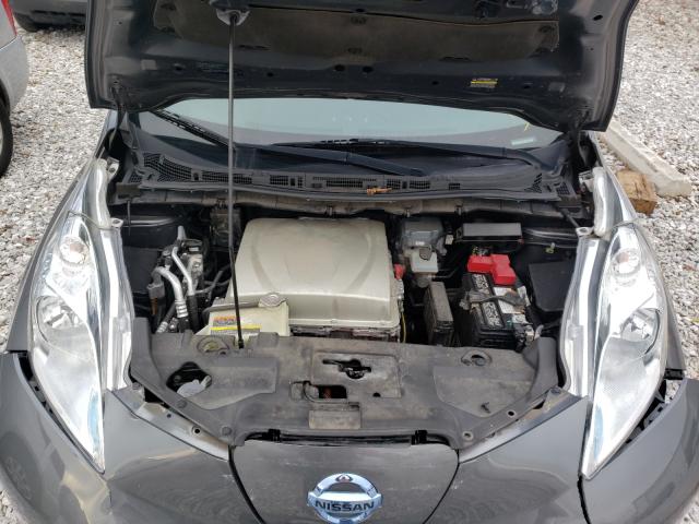 2016 NISSAN LEAF SV 1N4BZ0CP4GC308536