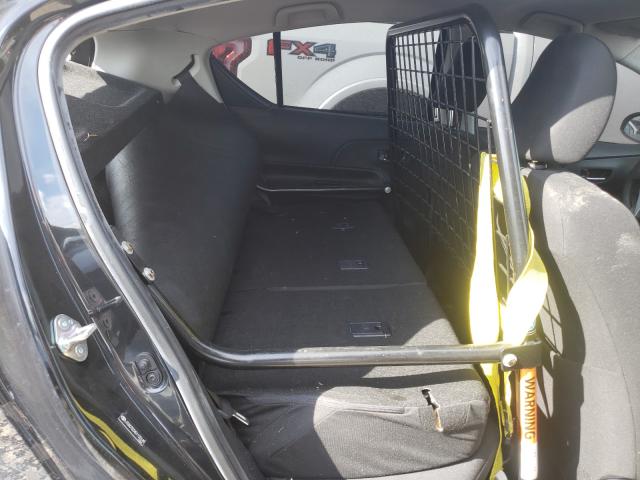 2016 TOYOTA PRIUS C JTDKDTB34G1120149