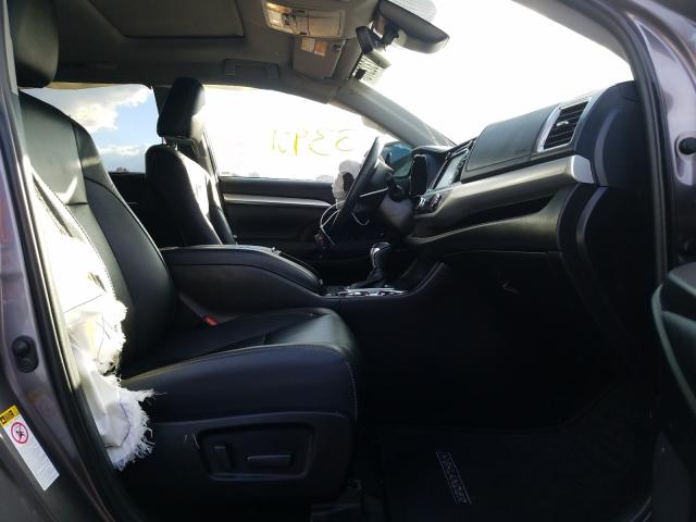 2019 TOYOTA HIGHLANDER - 5TDKZRFHXKS560219