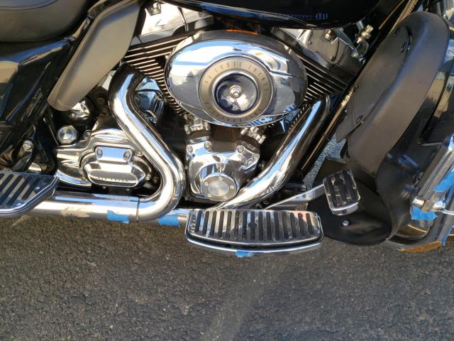 2009 HARLEY-DAVIDSON FLHTCU 1HD1FC4189Y630739