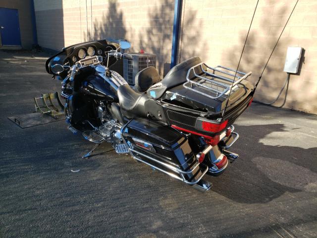 2009 HARLEY-DAVIDSON FLHTCU 1HD1FC4189Y630739