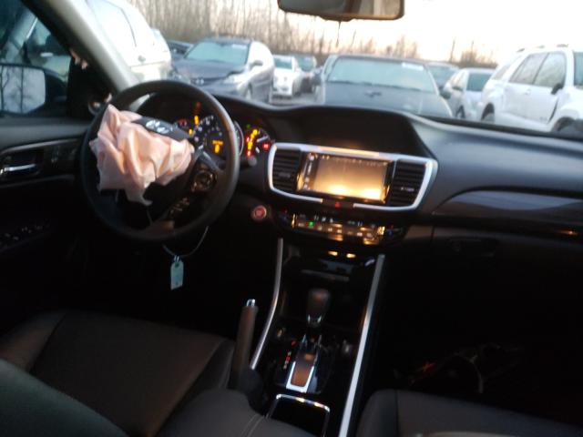 2017 HONDA ACCORD TOU 1HGCR3F98HA028632