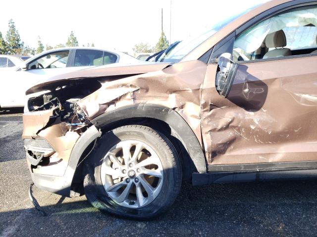 2017 HYUNDAI TUCSON SE KM8J23A42HU293031