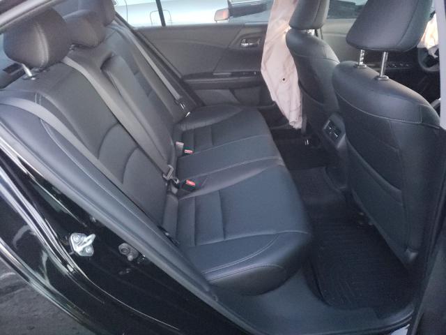 2017 HONDA ACCORD TOU 1HGCR3F98HA028632