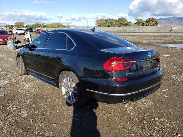 2017 VOLKSWAGEN PASSAT R-L 1VWDT7A36HC082656