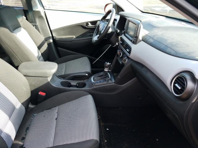 2018 HYUNDAI KONA SEL KM8K2CAA5JU180805
