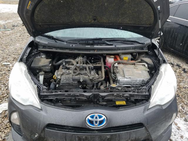 2014 TOYOTA PRIUS C JTDKDTB33E1084497
