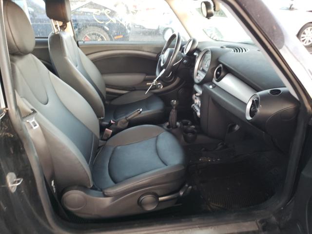 2010 MINI COOPER WMWMF3C51ATU76523
