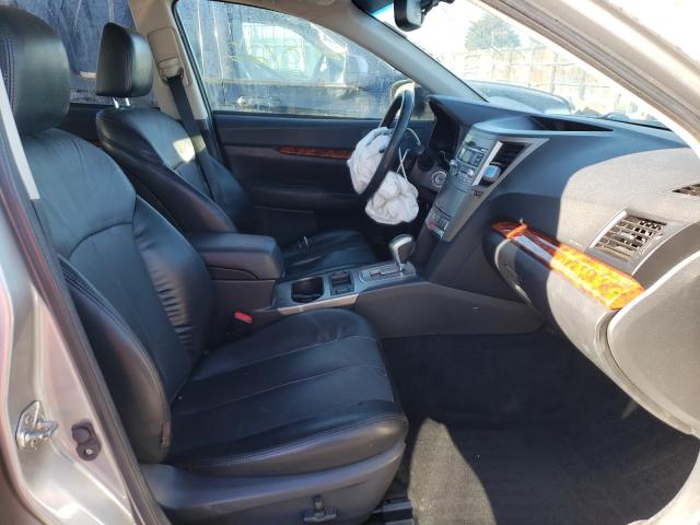 2011 SUBARU OUTBACK 3. 4S4BREKC2B2326985