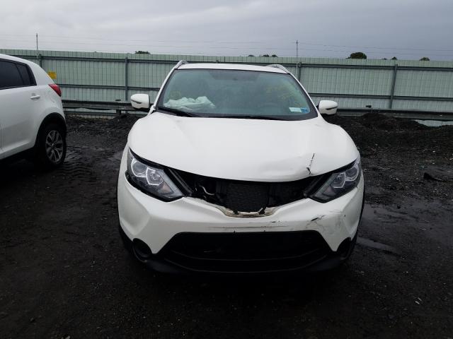 2017 NISSAN ROGUE SPOR JN1BJ1CR6HW122203