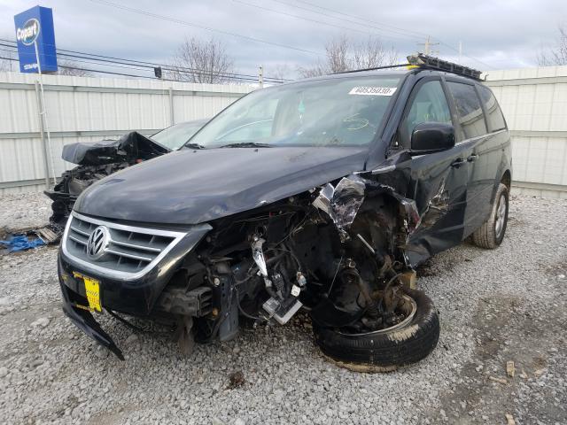 2011 VOLKSWAGEN ROUTAN SE 2V4RW3DG3BR695720