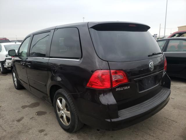 2010 VOLKSWAGEN ROUTAN SE 2V4RW3D16AR360025