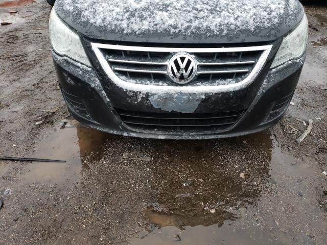 2010 VOLKSWAGEN ROUTAN SE 2V4RW3D16AR294382