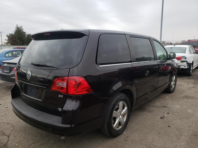 2010 VOLKSWAGEN ROUTAN SE 2V4RW3D16AR360025