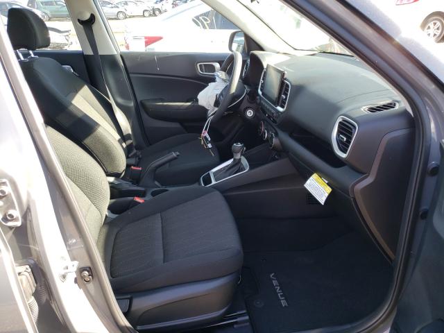 2020 HYUNDAI VENUE SE KMHRB8A35LU048272