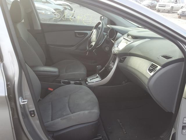 2011 HYUNDAI ELANTRA GL KMHDH4AE8BU132720