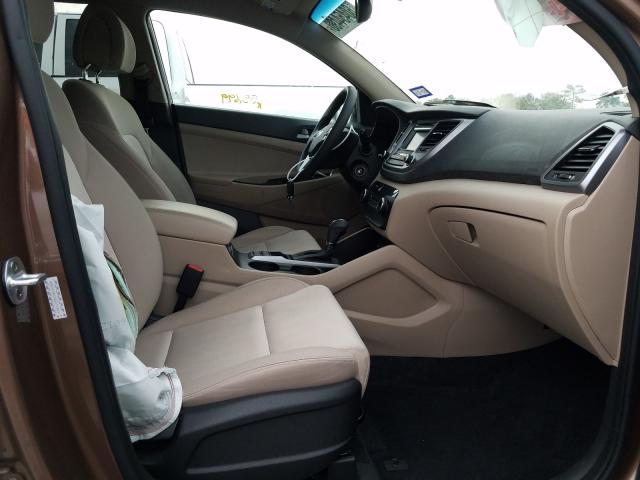 2016 HYUNDAI TUCSON SE KM8J23A42GU211622