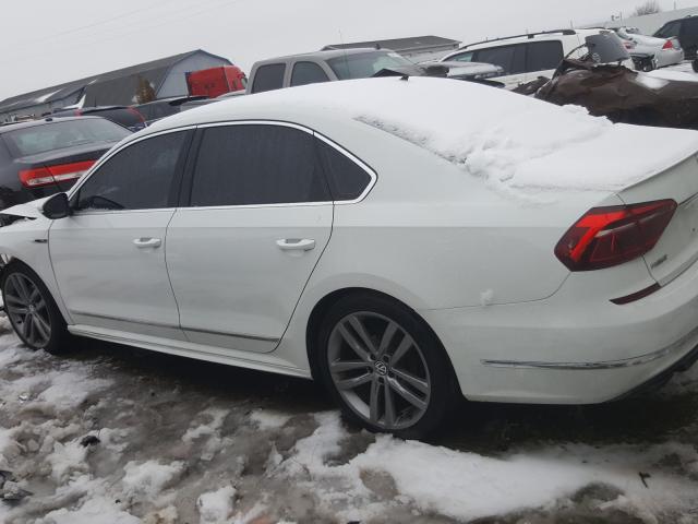 2017 VOLKSWAGEN PASSAT R-L 1VWDT7A38HC002645