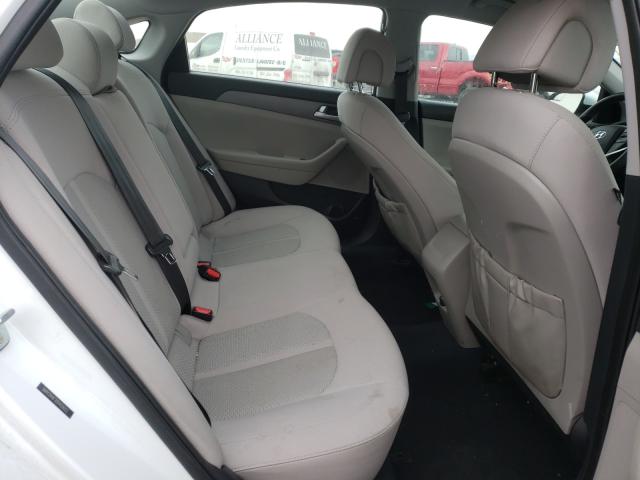 2016 HYUNDAI SONATA SE 5NPE24AF3GH409052