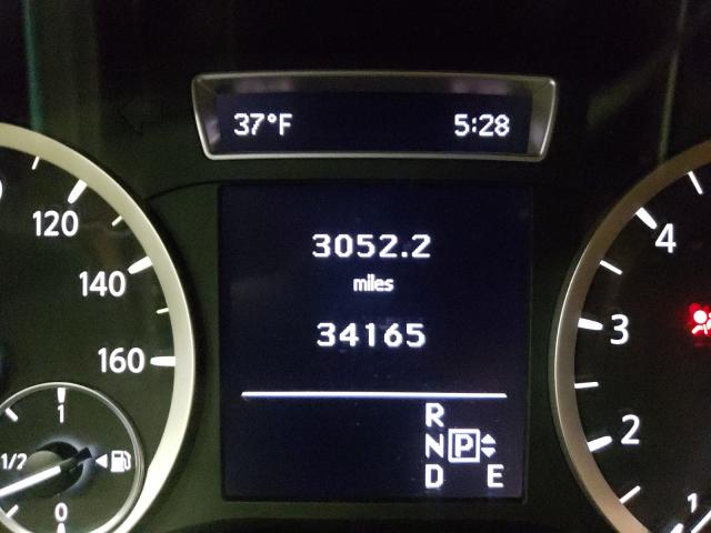 2017 INFINITI QX30 BASE SJKCH5CR6HA016526