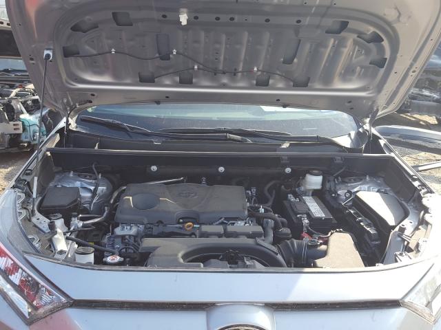 2019 TOYOTA RAV4 XLE P 2T3C1RFV4KW032398