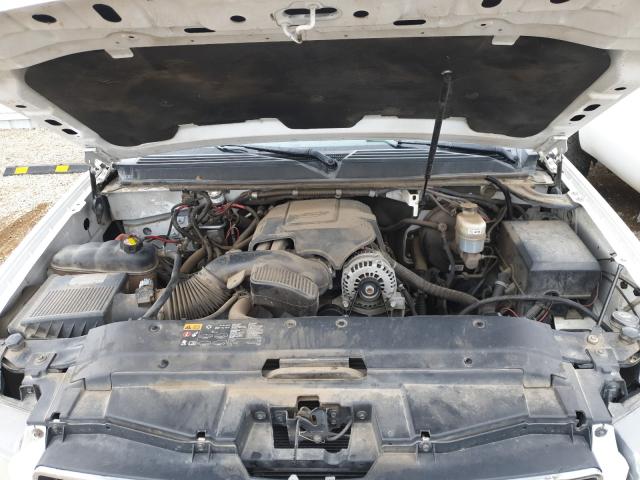 2011 CHEVROLET TAHOE SPEC 1GNSK2E03BR297763