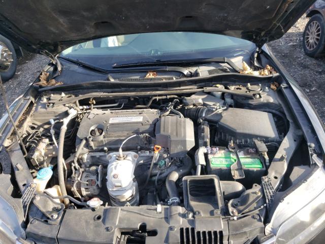 2013 HONDA ACCORD LX- 1HGCT1A38DA015981