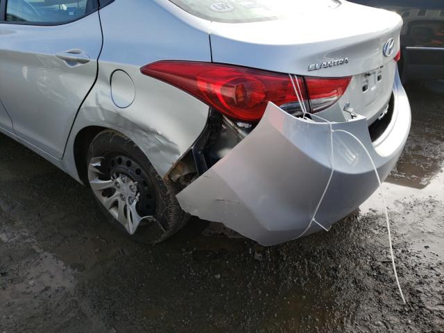 2013 HYUNDAI ELANTRA GL 5NPDH4AE2DH181140