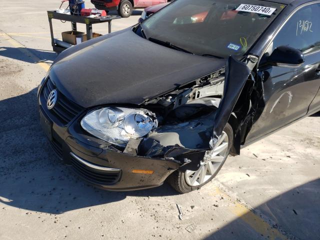 2010 VOLKSWAGEN JETTA WOLF 3VWRJ7AJ9AM099286
