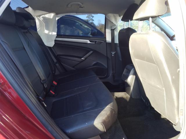 2017 VOLKSWAGEN PASSAT R-L 1VWDT7A32HC048343