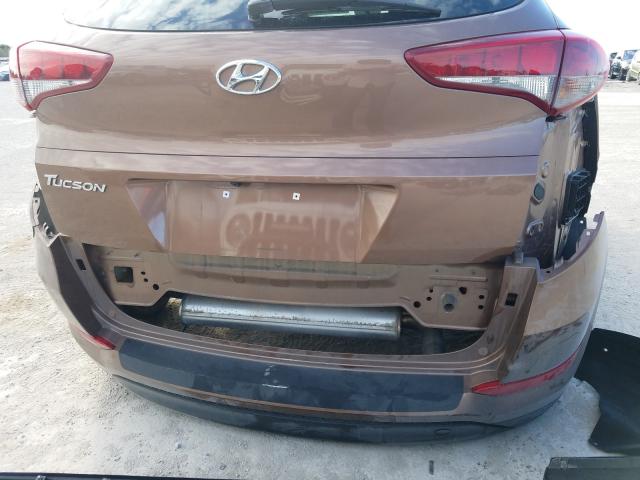 2017 HYUNDAI TUCSON SE KM8J23A41HU253846