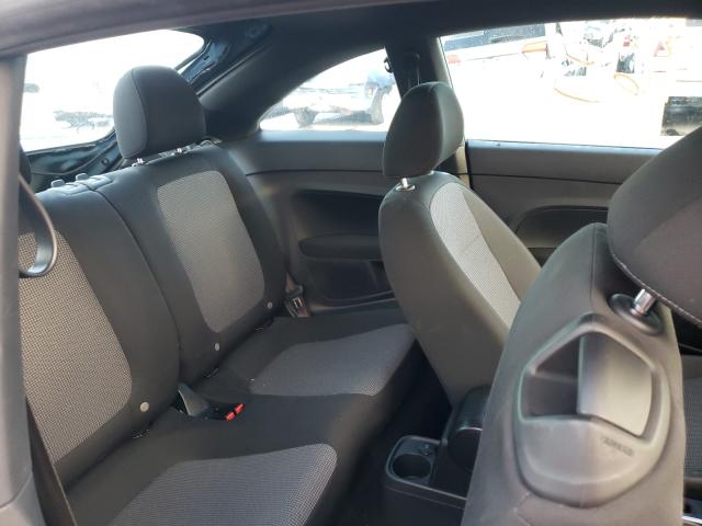 2018 VOLKSWAGEN BEETLE S 3VWFD7AT1JM710469