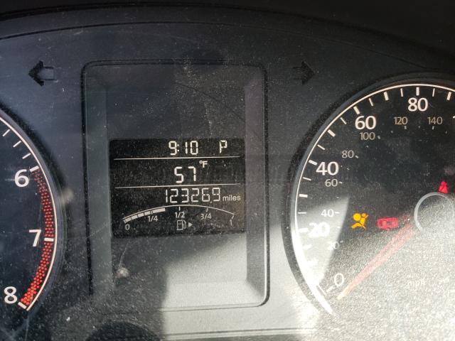 2011 VOLKSWAGEN JETTA 3VWDX7AJ1BM386678