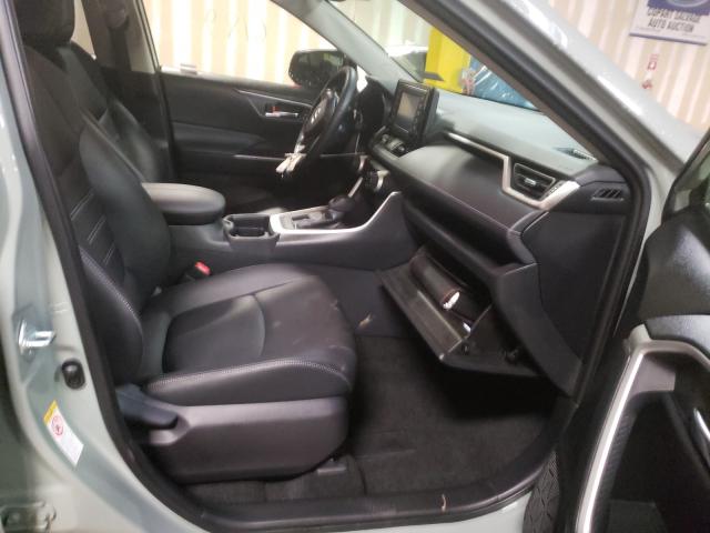 2019 TOYOTA RAV4 XLE P JTMA1RFV3KD015502