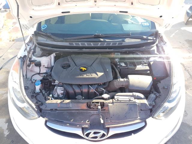 2013 HYUNDAI ELANTRA GL 5NPDH4AE9DH411238