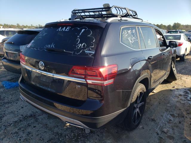 2018 VOLKSWAGEN ATLAS S 1V2AR2CA4JC590650