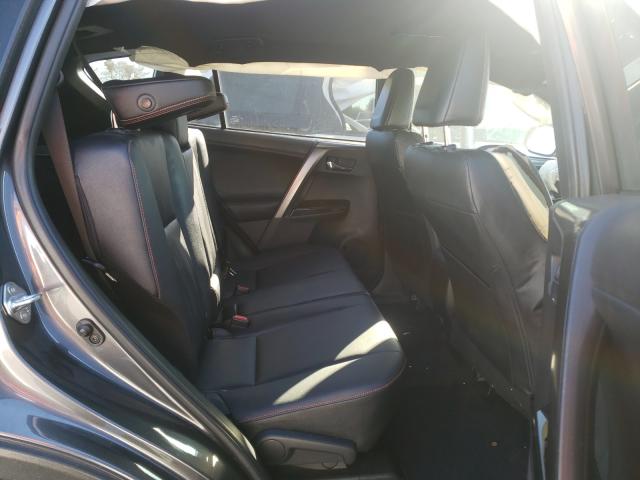 2018 TOYOTA RAV4 SE JTMNFREV1JD119926
