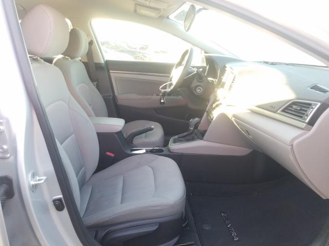 2017 HYUNDAI ELANTRA 5NPD84LF5HH123664