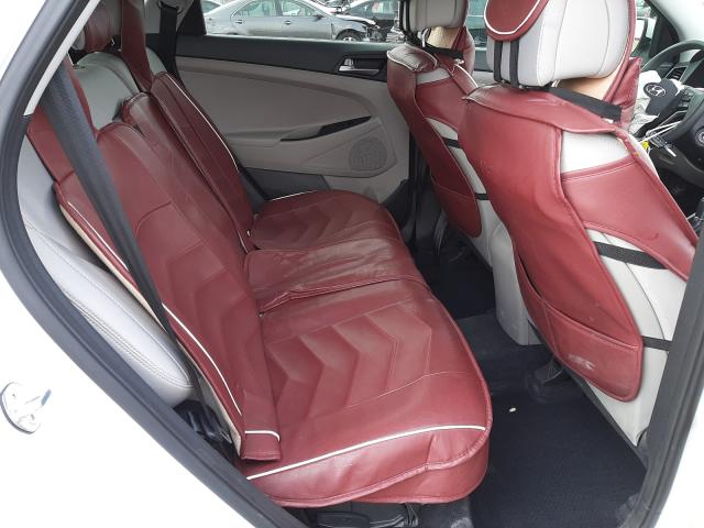 2018 HYUNDAI TUCSON SE KM8J23A42JU674397