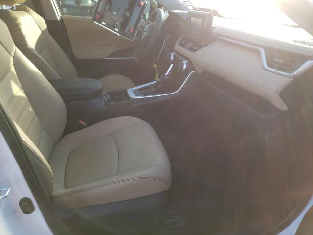 2020 TOYOTA RAV4 XLE P JTMC1RFV7LD057052