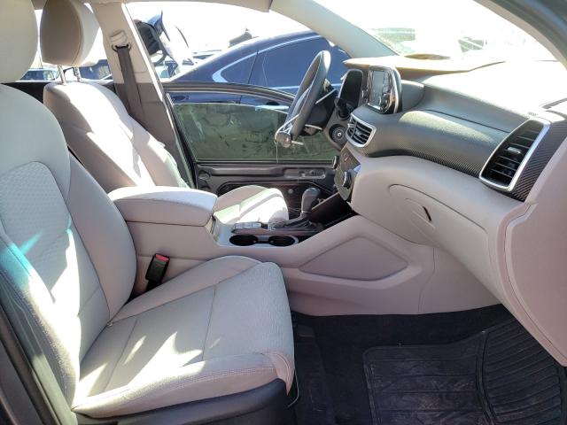 2019 HYUNDAI TUCSON SE KM8J23A49KU985004