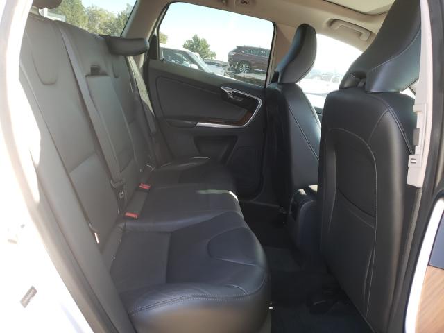 2017 VOLVO XC60 T5 IN YV440MDU9H2088372