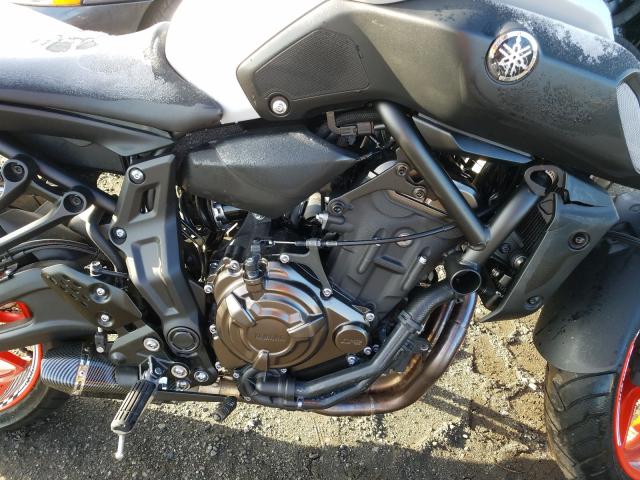 2019 YAMAHA MT07 JYARM27E9KA004761