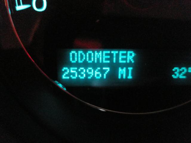 2011 CHEVROLET TAHOE 1GNSCAE07BR349239