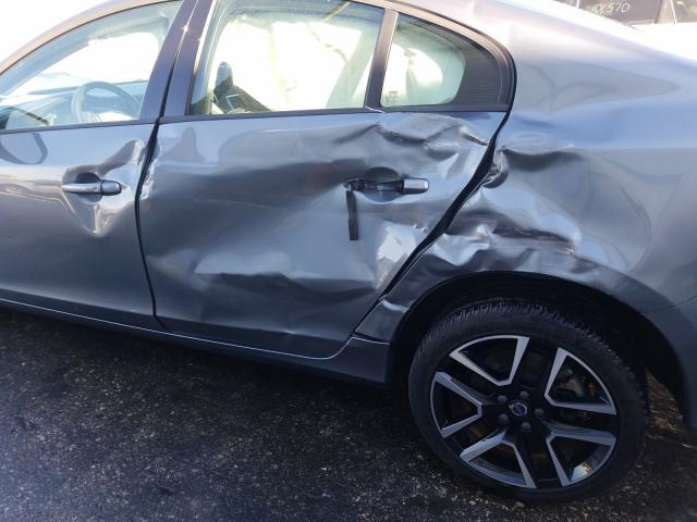 2018 VOLVO S60 DYNAMI YV126MFL4J2452811