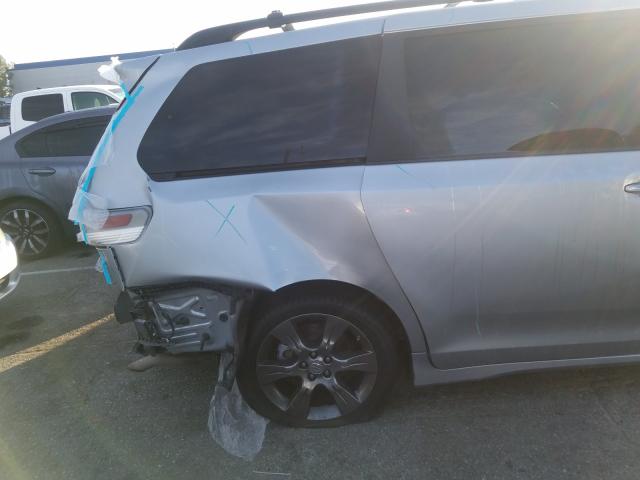 2016 TOYOTA SIENNA SE 5TDXK3DC3GS709155