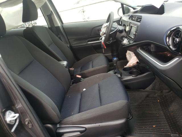2017 TOYOTA PRIUS C JTDKDTB35H1595357