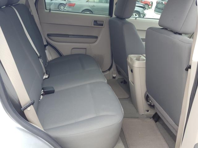 2010 FORD ESCAPE XLS 1FMCU0C72AKA70871