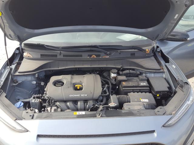 2019 HYUNDAI KONA SEL KM8K22AA1KU231826