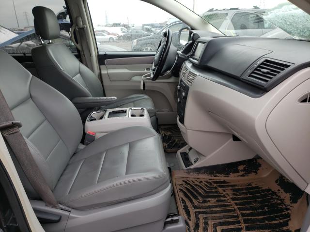 2011 VOLKSWAGEN ROUTAN SEL 2V4RW5DG3BR643144